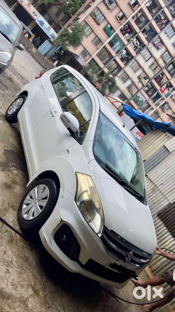 Maruti Suzuki Ertiga Vxi – October 2016  First Owner  44,500 Km