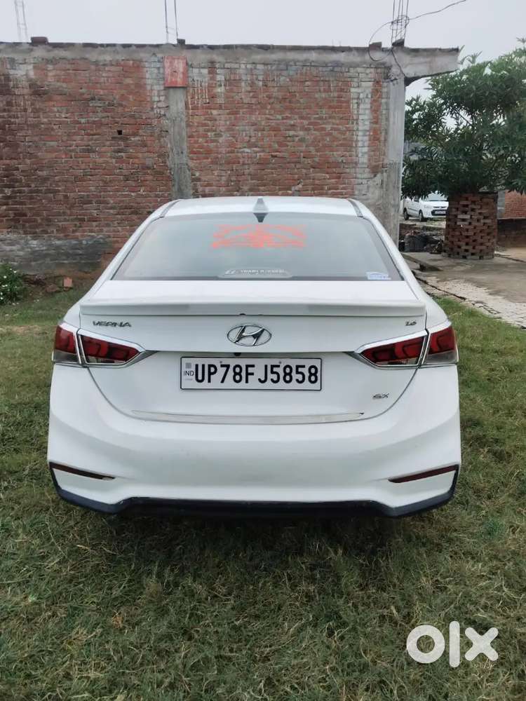 Hyundai Verna 2018 Petrol 50000 Km Driven