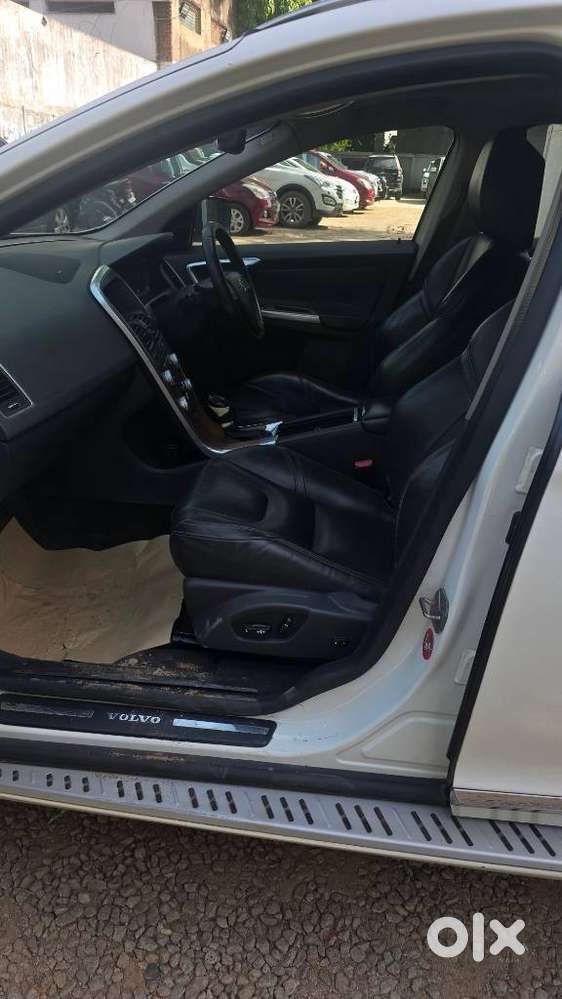 Volvo Xc60 D4 Momentum, 2017, Diesel