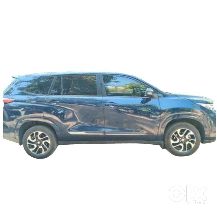 Maruti Suzuki Invicto Zeta Plus 7str, 2023, Electric