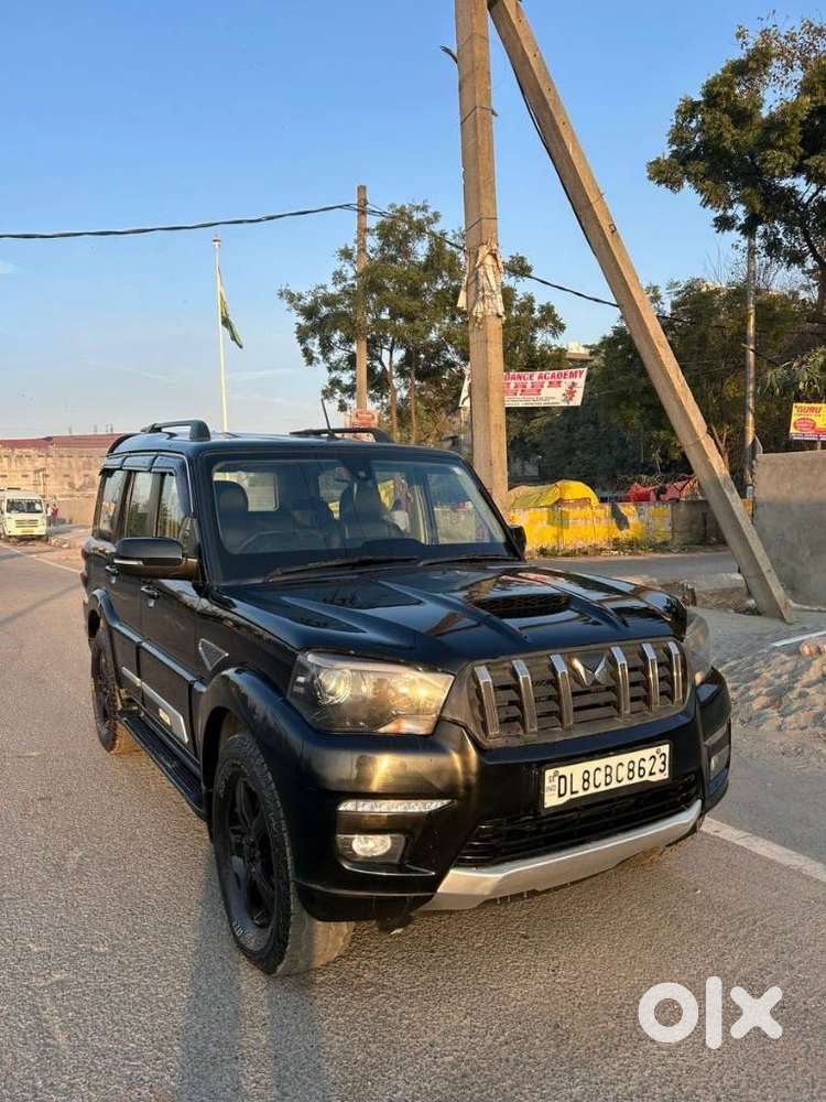 Mahindra Scorpio Classic 2.2 S 11 Mt 7 Cc, 2021, Diesel