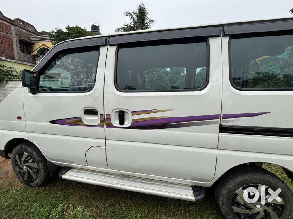 Maruti Suzuki Eeco 2015