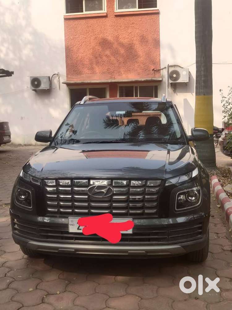 Hyundai Venue Mt S(o) 2023 Variant