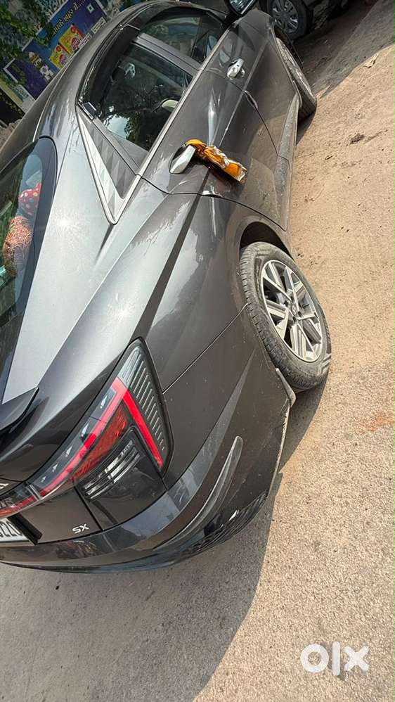 Hyundai Verna 1.5 Sx 2025