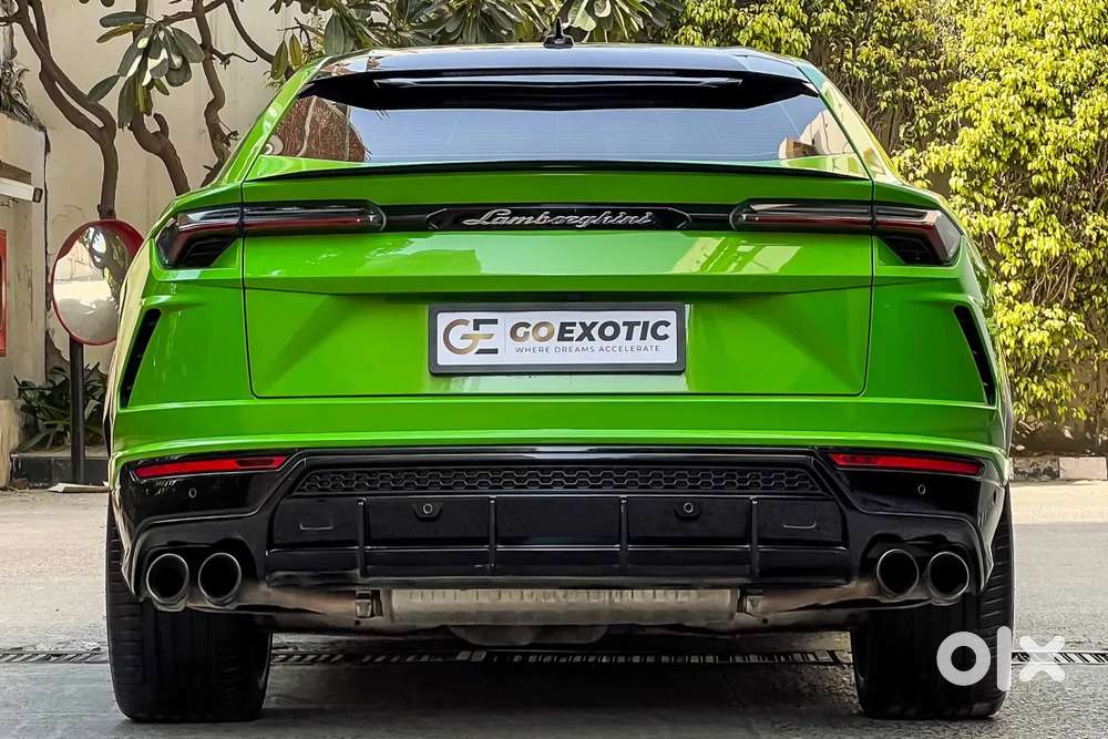Lamborghini Urus, 2022, Petrol