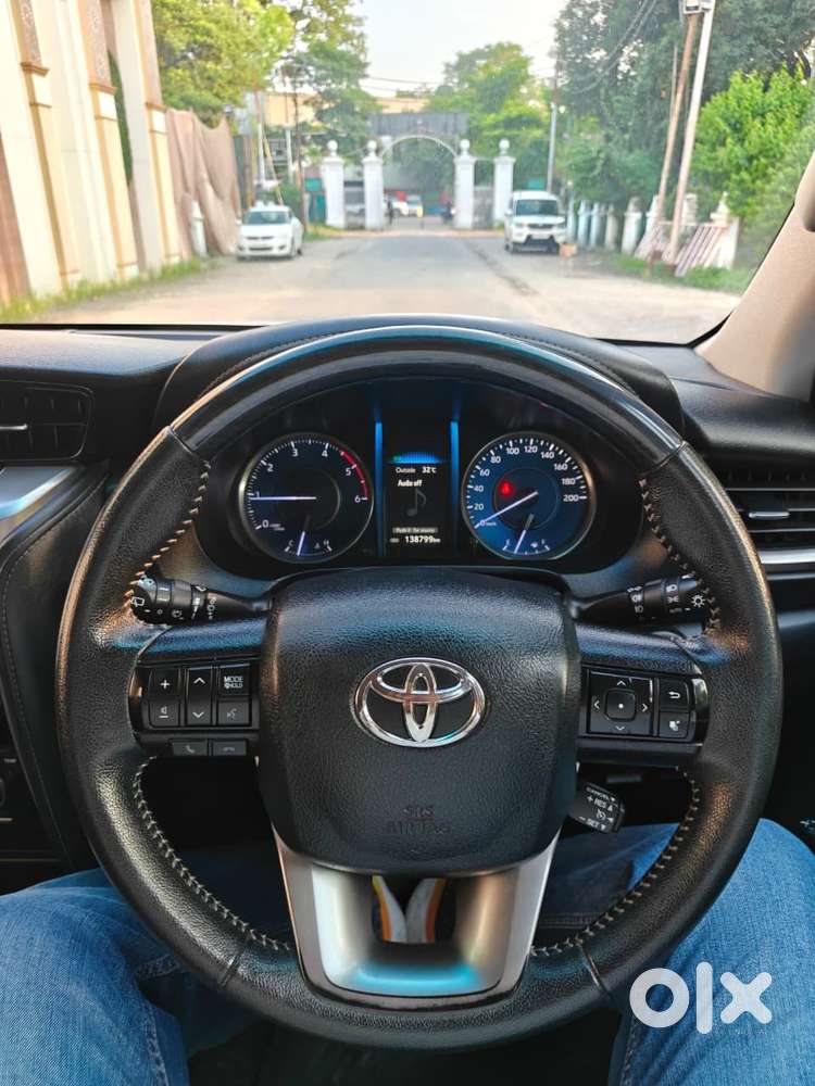 Toyota Fortuner 3.0 4x2 Mt, 2022, Diesel