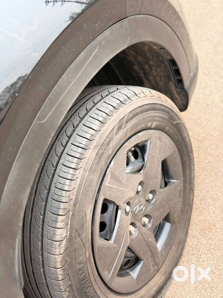 Hyundai Venue S 1.2 Petrol, 2024, Petrol