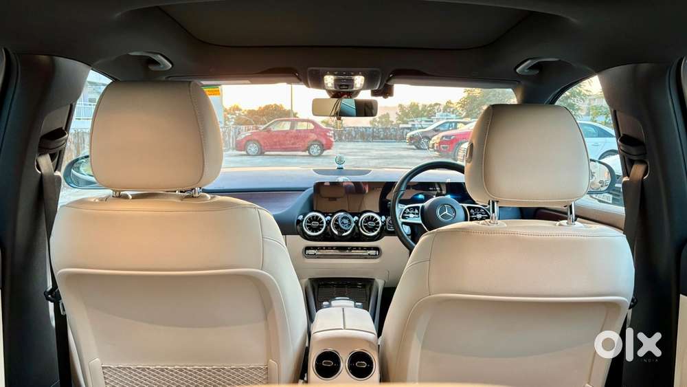 Mercedes Gla 220d In Scratch Less Brand New Condition