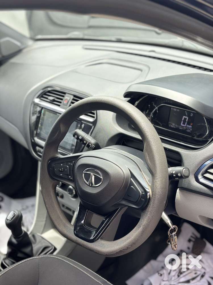 Tata Tiago Xz, 2022, Petrol