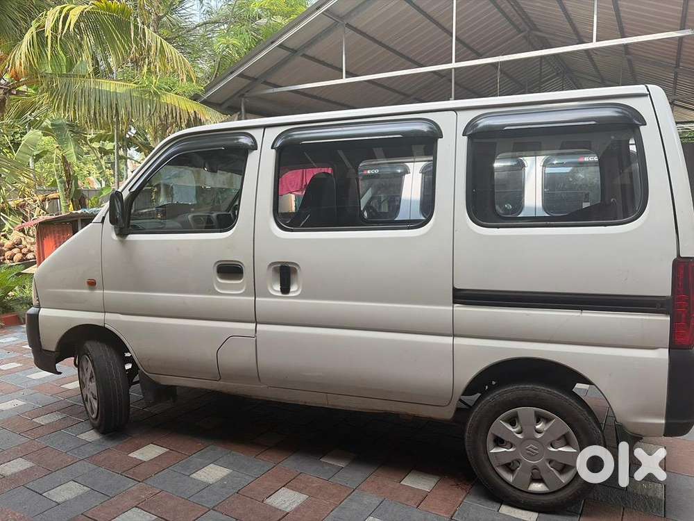 Maruti Suzuki Eeco 2022 Cng & Hybrids Well Maintained