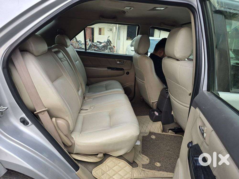 Toyota Fortuner 3.0 4x2 Automatic, 2012, Diesel