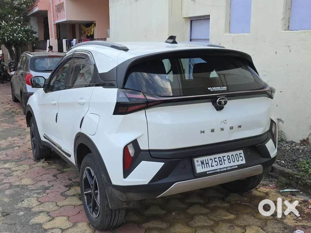Tata Nexon Creative Plus 2026 Diesel Auto