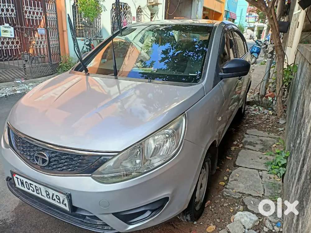 Tata Zest Quadrajet 2017 & Ford Fiesta Classic 2011