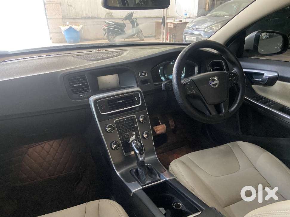 Volvo S60 D4 Momentum, 2014, Diesel
