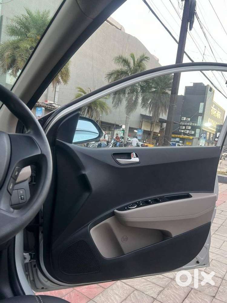 Hyundai Grand I10 1.2 Crdi Sportz, 2015, Petrol