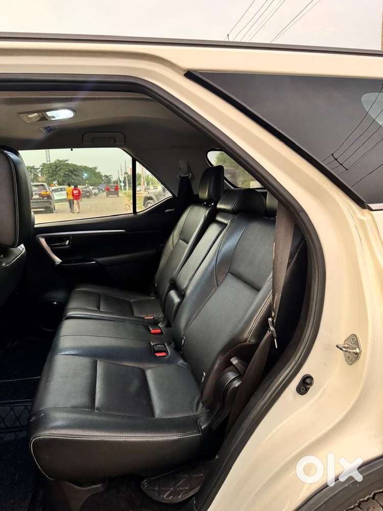 Toyota Fortuner 3.0 4x2 Automatic, 2023, Diesel