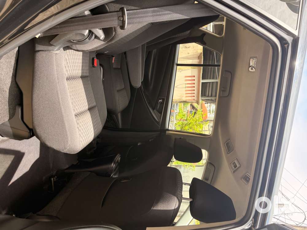 Toyota Innova Crysta 2019 2.8 Diesel Well Maintained