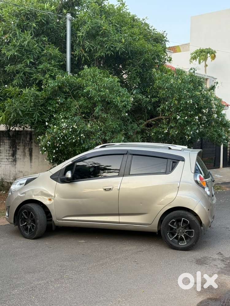 Chevrolet Beat 2010 Petrol Well Maintained