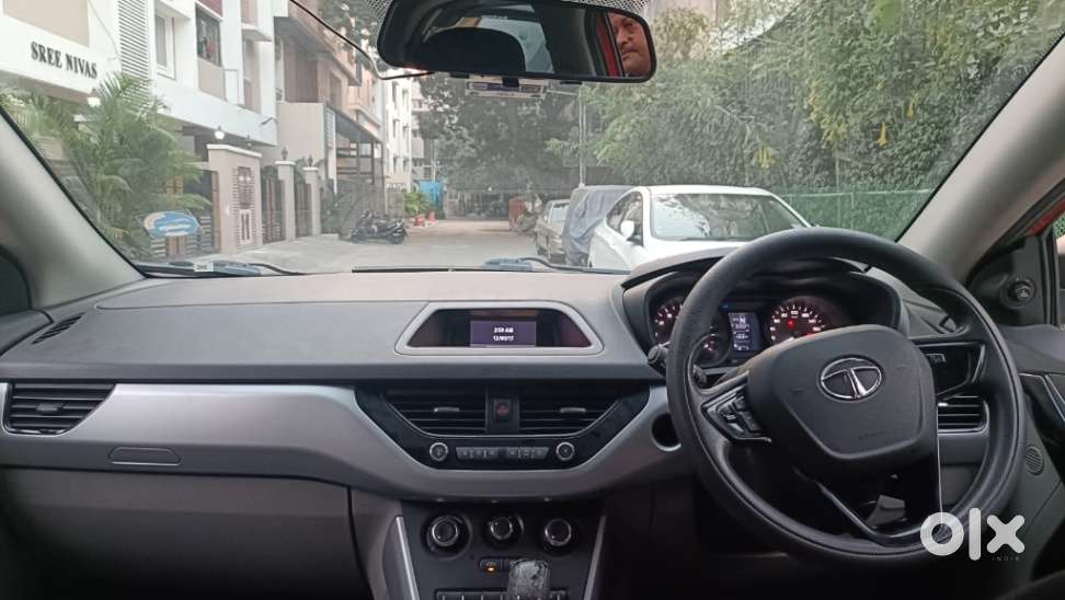 Tata Nexon 1.2 Revotron Xma Amt (s), 2019, Petrol