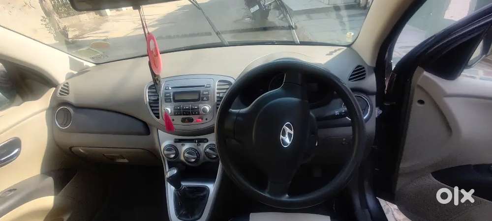 Hyundai I10 2011 Petrol Well Maintained