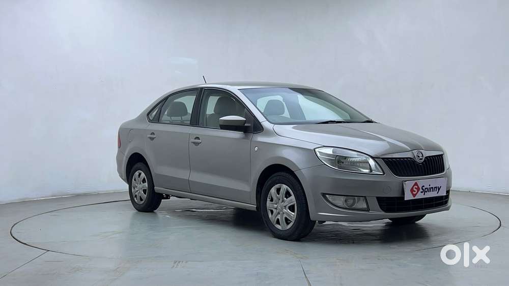 Skoda Rapid 1.6 Ambition Plus Mpi, 2014, Petrol