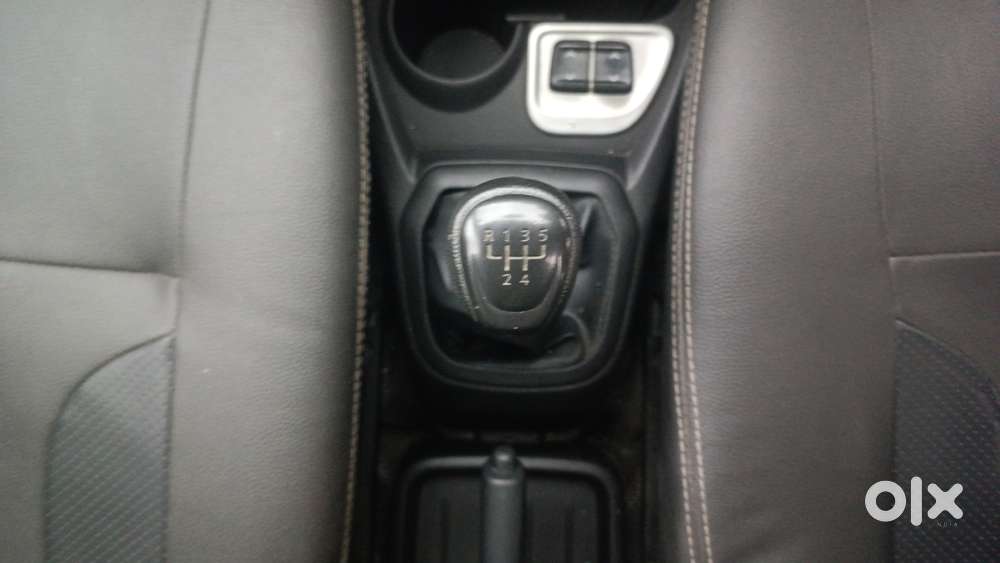 Datsun Redigo T Option, 2017, Petrol