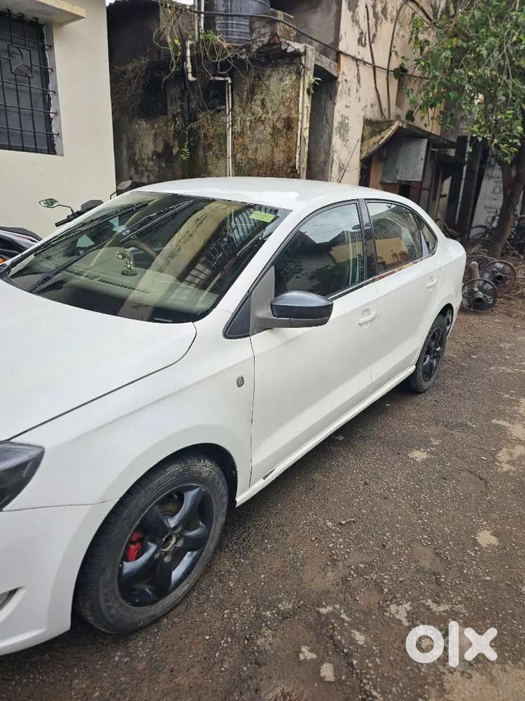 Skoda Rapid Elegance 2011 Tdi