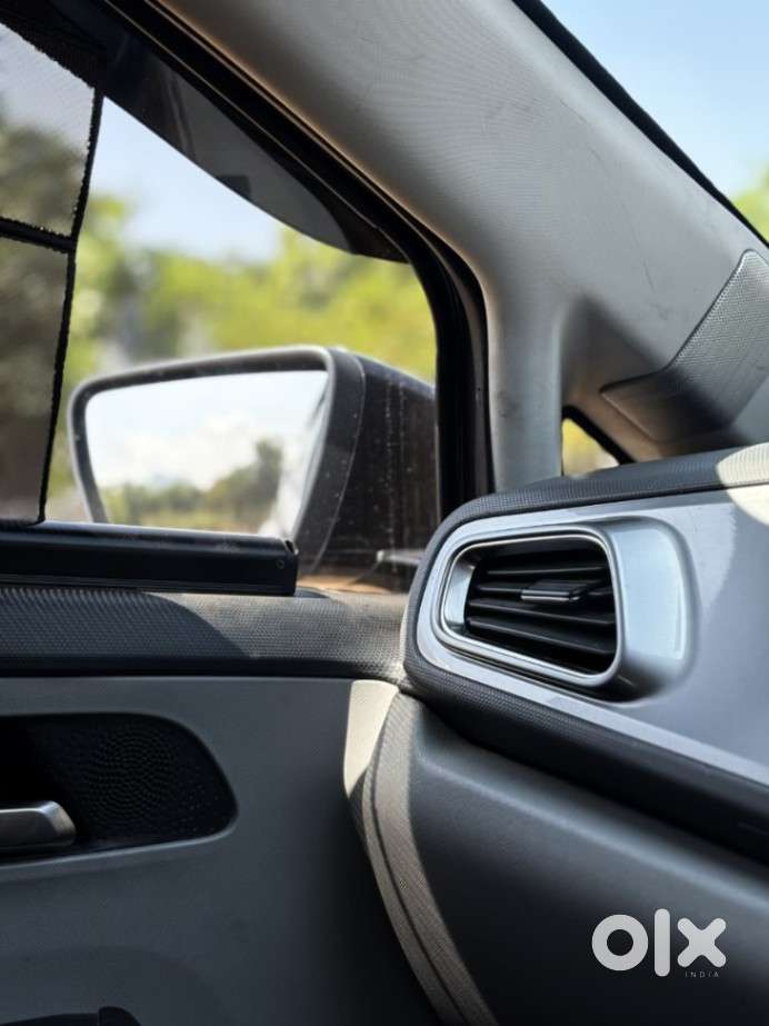 Tata Altroz, 2020, Petrol