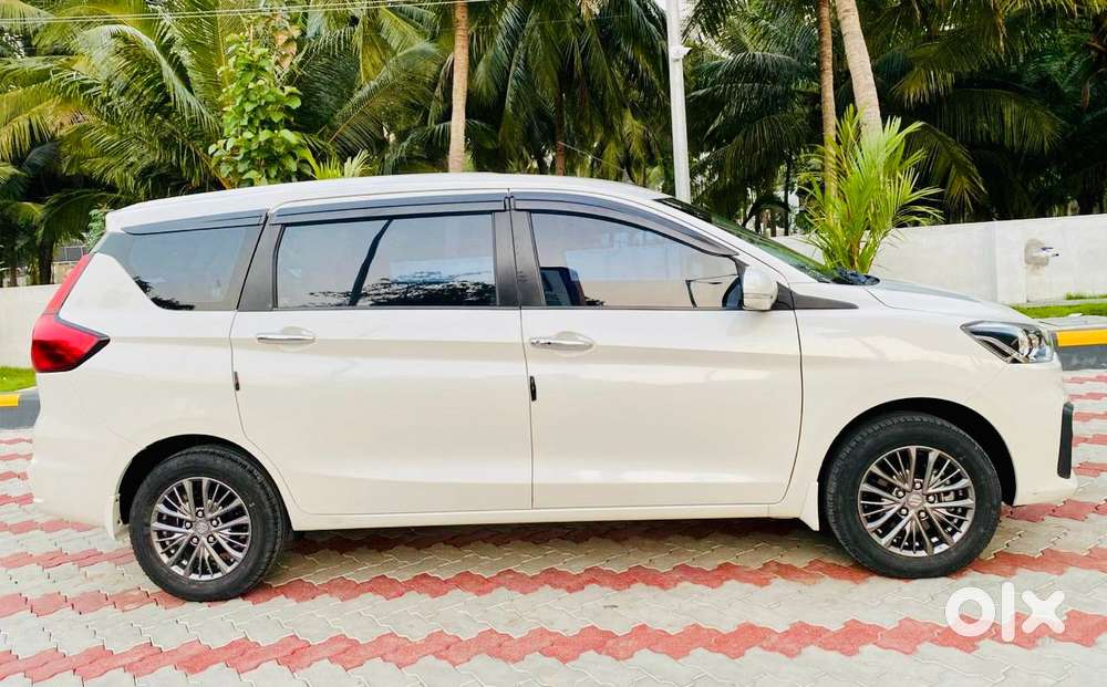 Maruti Suzuki Ertiga 1.5 Zxi Plus, 2022, Petrol