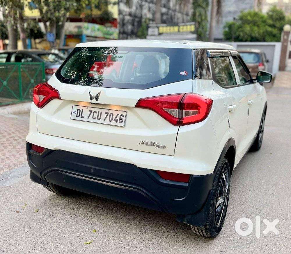 Mahindra Xuv300 W4, 2022, Petrol