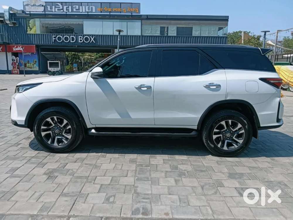 Toyota Fortuner Legender, 2023, Diesel