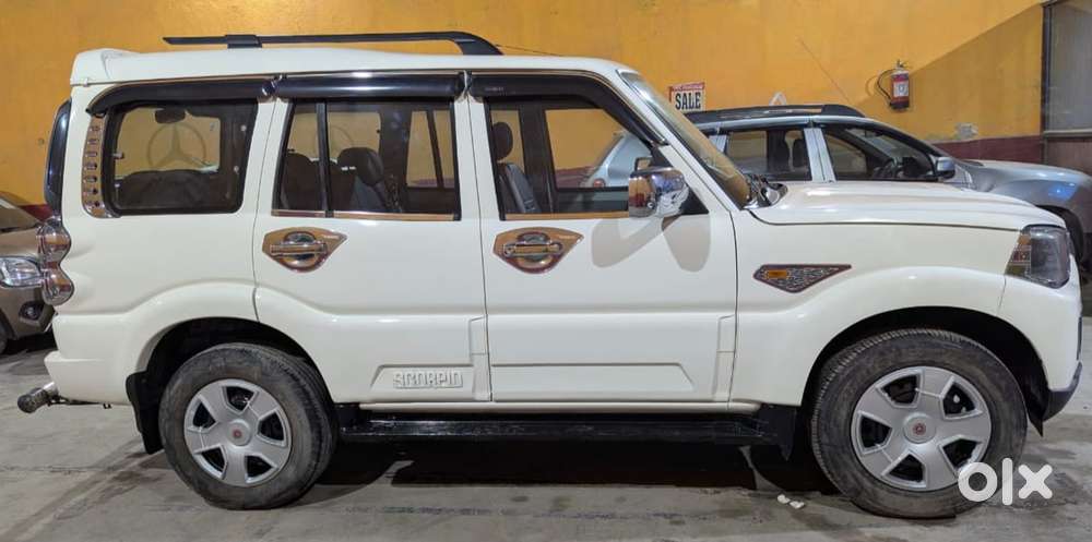 Mahindra Scorpio S4, 2016, Diesel