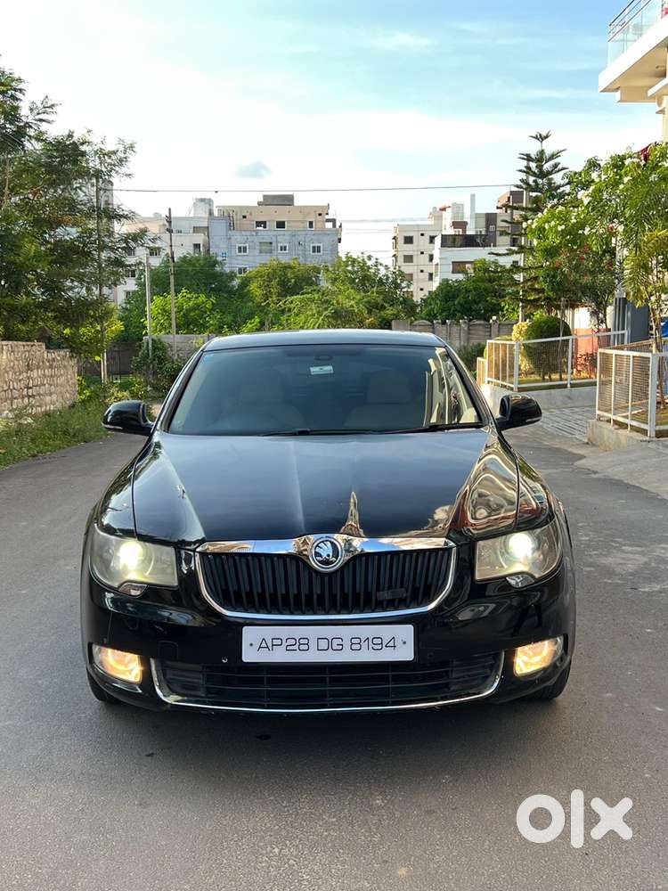 Skoda Superb 1.8 Tsi Elegance 2010 Model