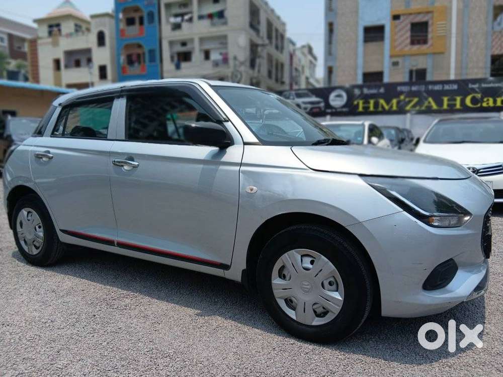 Maruti Suzuki Swift 1.2 Lxi (o), 2024, Petrol