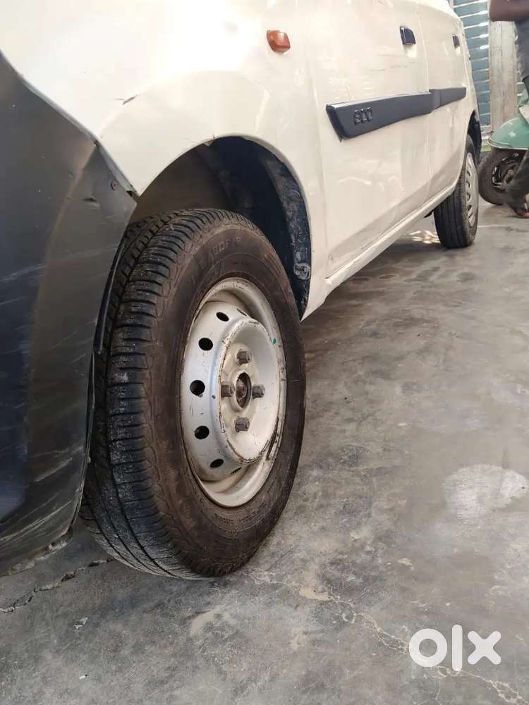 Maruti Suzuki 800 Petrol Manual 2014