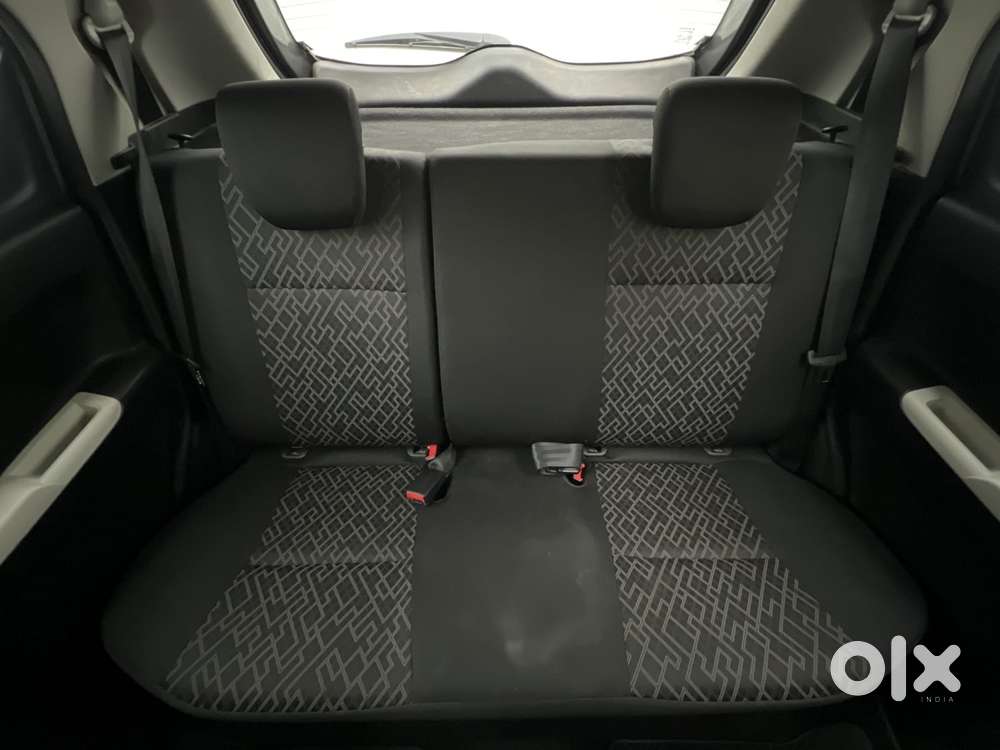 Maruti Suzuki Ignis 1.2 Zeta Mt, 2022, Petrol