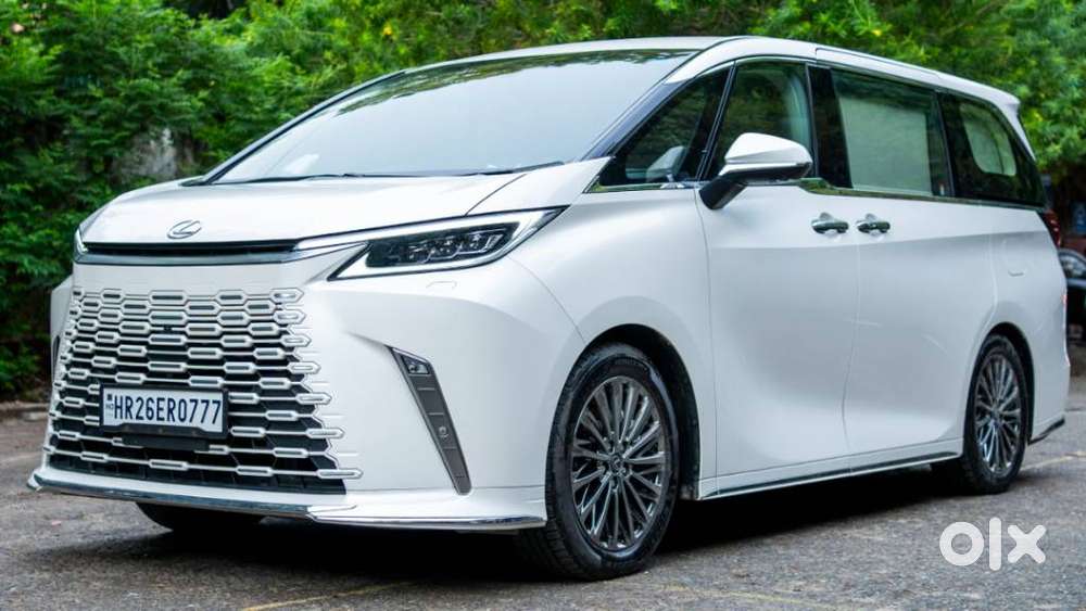 Lexus Lm 350h 4 Str Ultra Luxury, 2026, Petrol