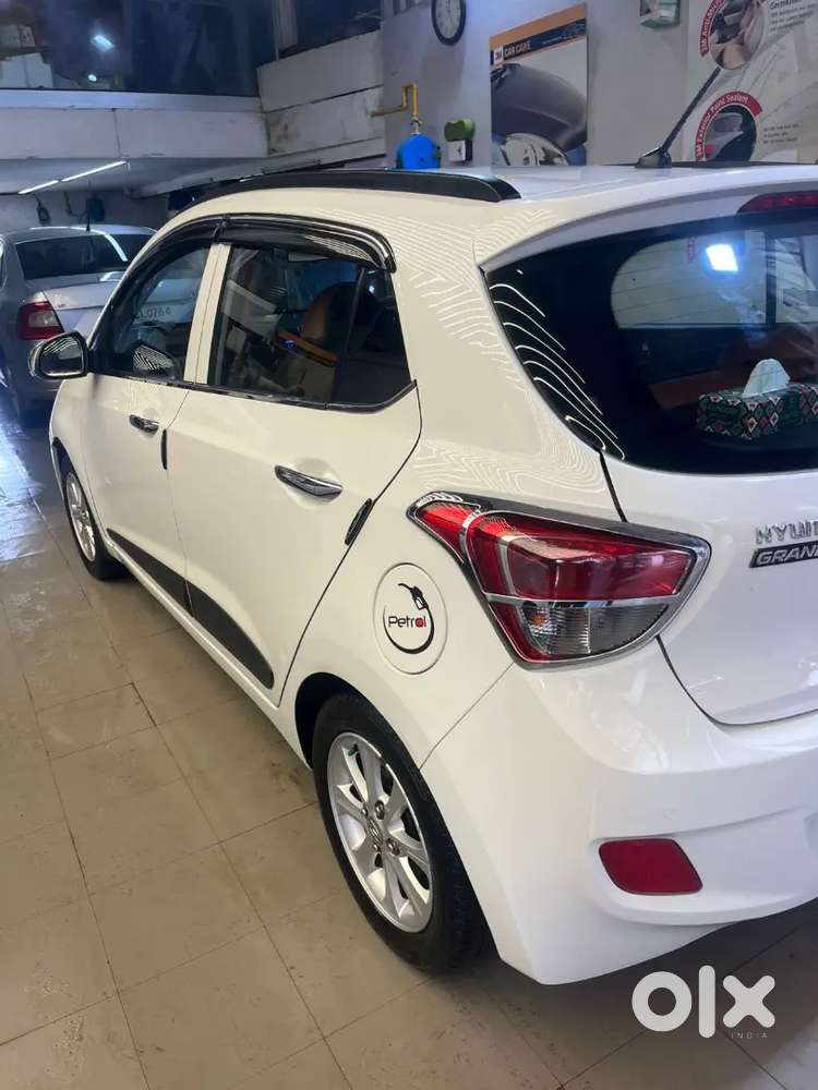 Hyundai Grand I10 2015 Cng & Hybrids 65000 Km Driven