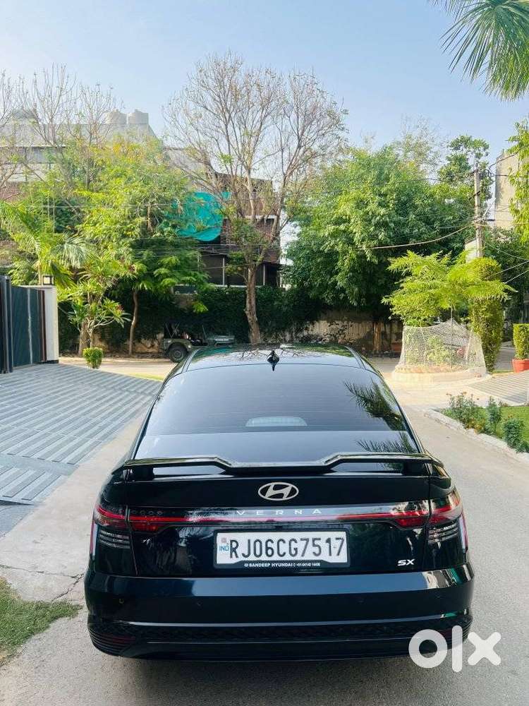 Hyundai Verna 1.5 Mpi Mt Sx (o), 2025, Petrol