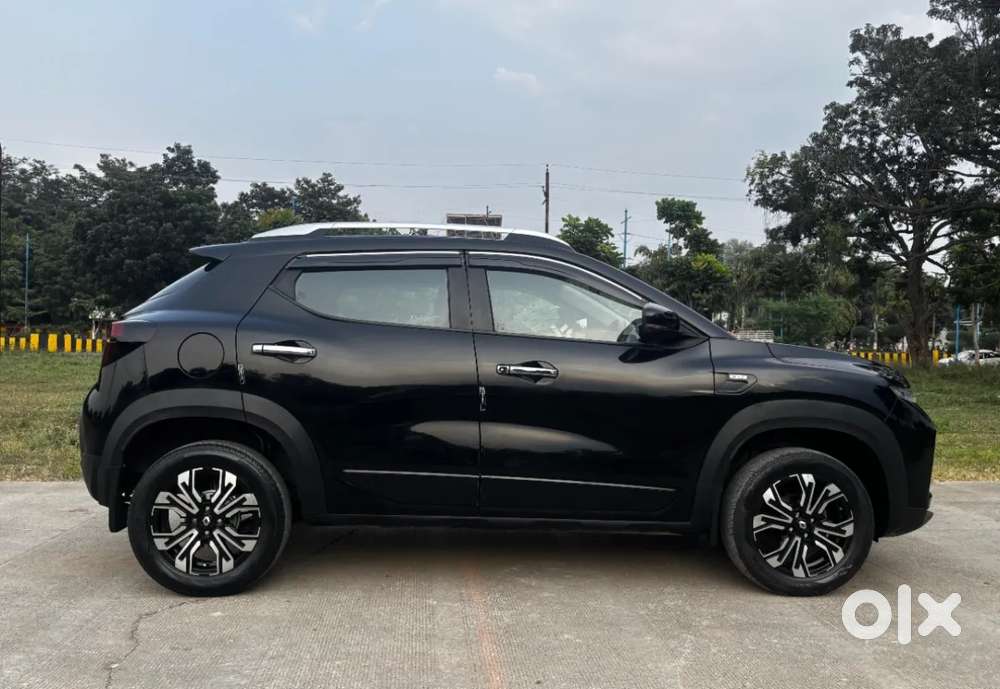 Renault Kiger, 2023, Petrol
