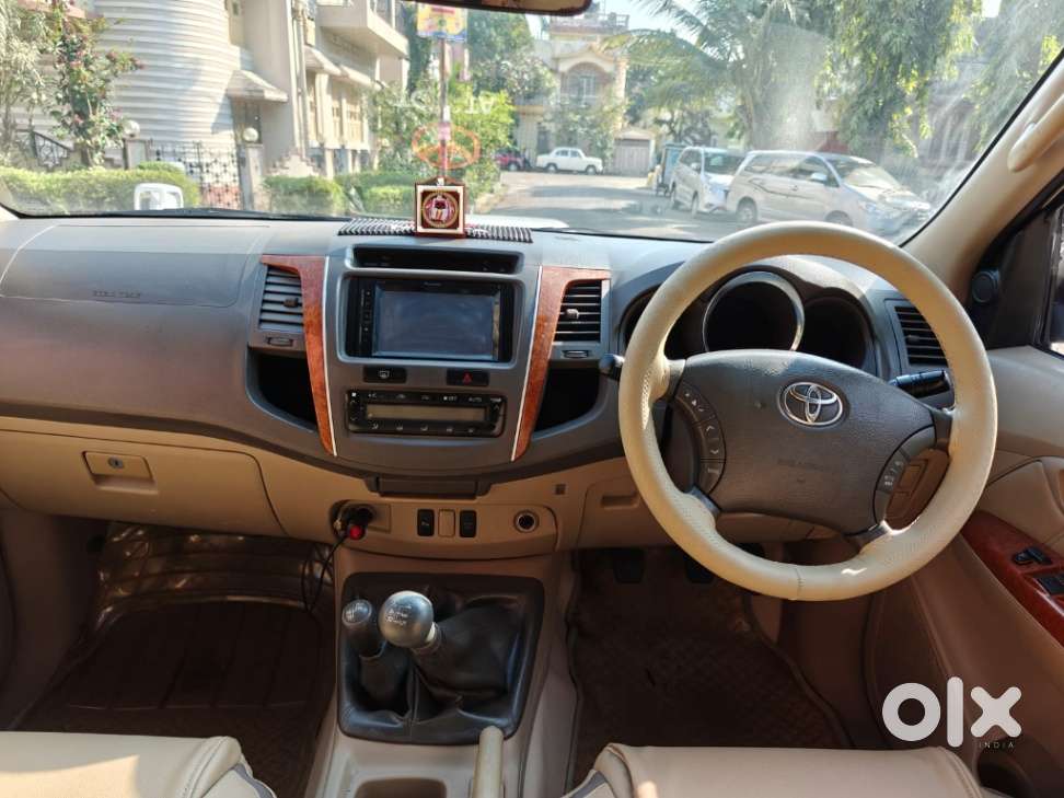 Toyota Fortuner 3.0 4x4 Manual, 2012, Diesel