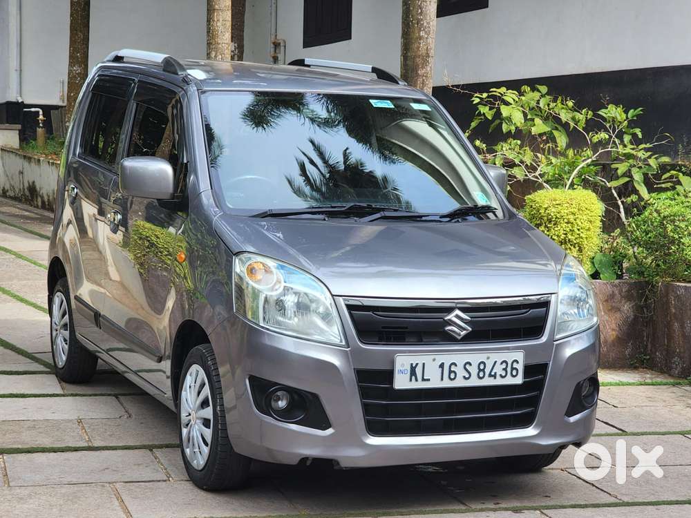 Maruti Suzuki Wagon R 1.0 Vxi Plus Amt, 2017, Petrol