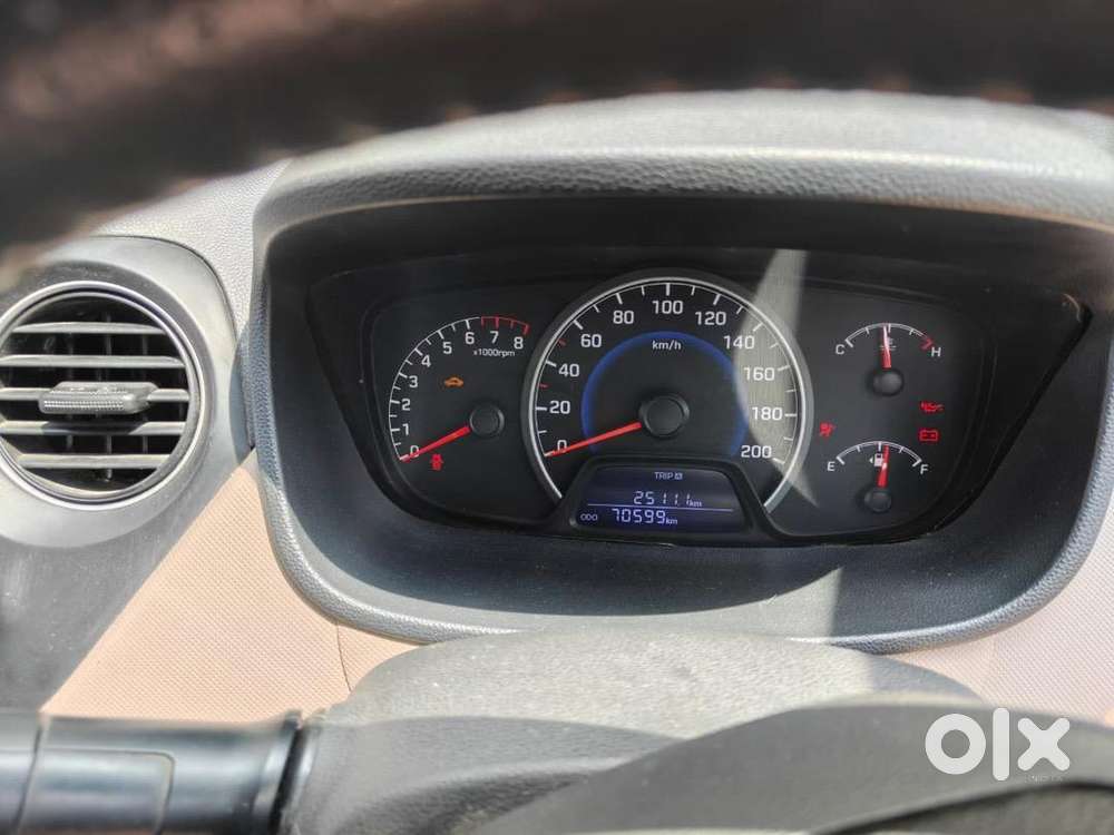 Hyundai Grand I10 2016 Petrol Well Maintained