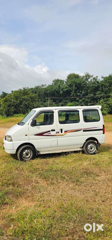 Maruti Suzuki Eeco 5 Str Ac (o), 2012, Petrol