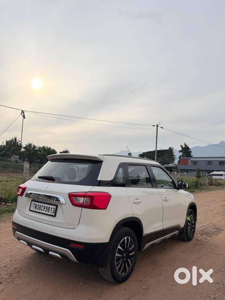 Maruti Suzuki Brezza 1.5 Zxi Plus Smart Hybrid, 2020, Petrol