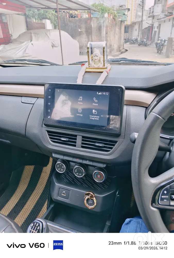 Push Botton Start Well Maintained Company Service Car Sell