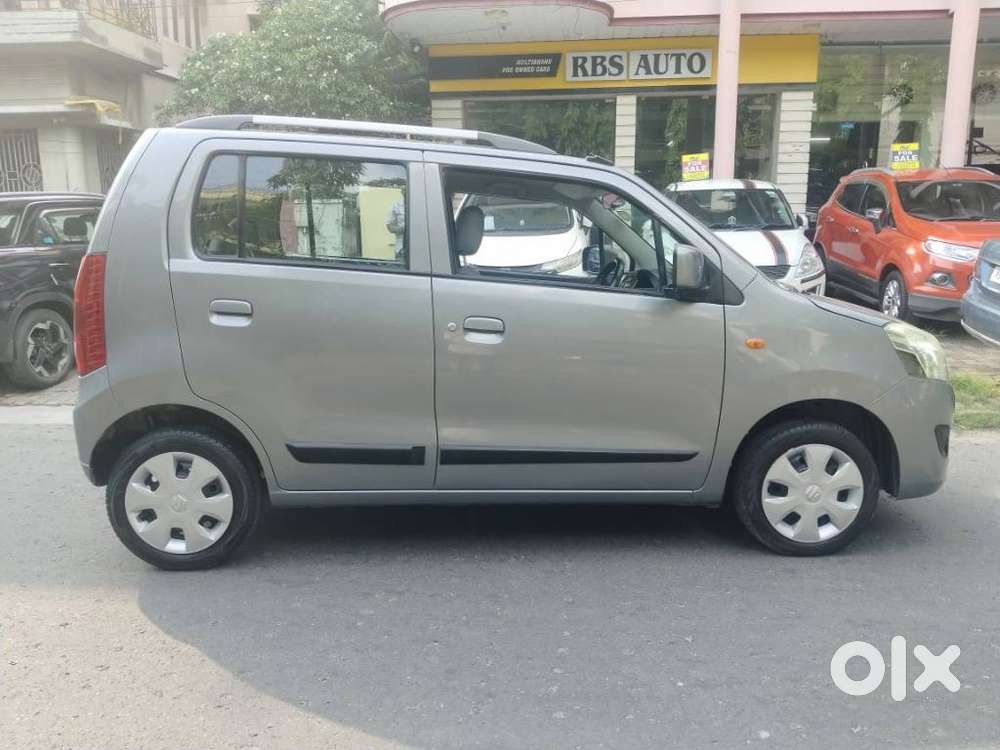 Maruti Suzuki Wagon R Amt Vxi Plus, 2017, Petrol