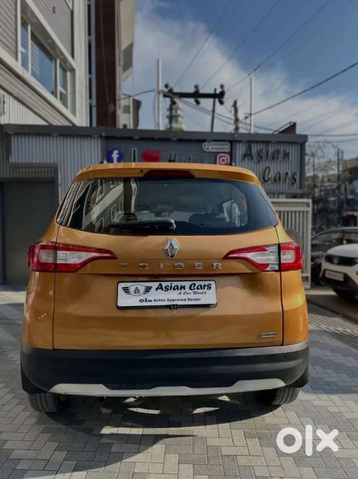 Renault Triber Rxz, 2020, Petrol