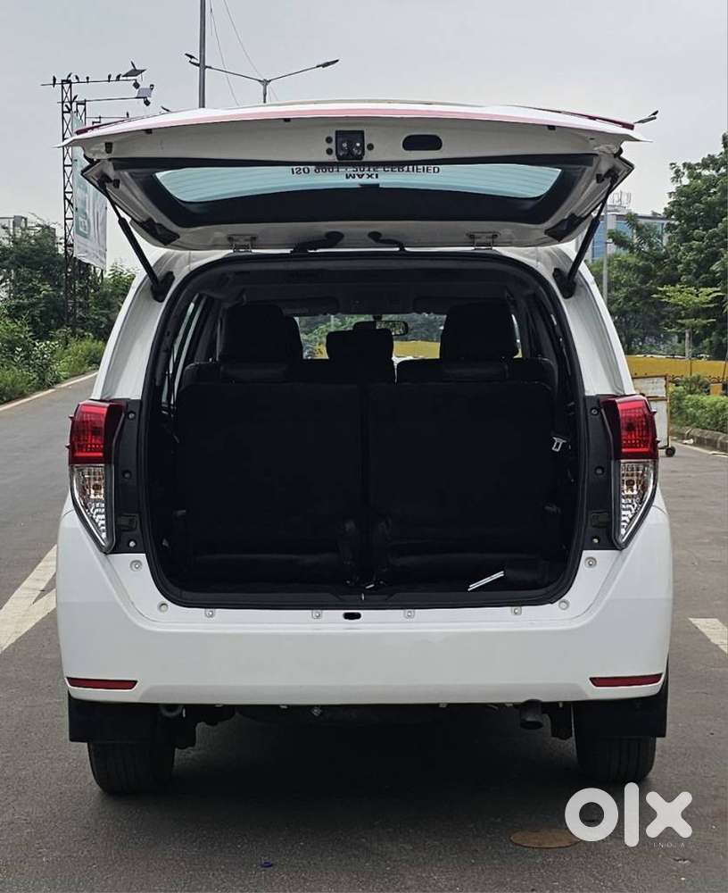 Toyota Innova Crysta 2.4 G Mt 8s, 2019, Diesel