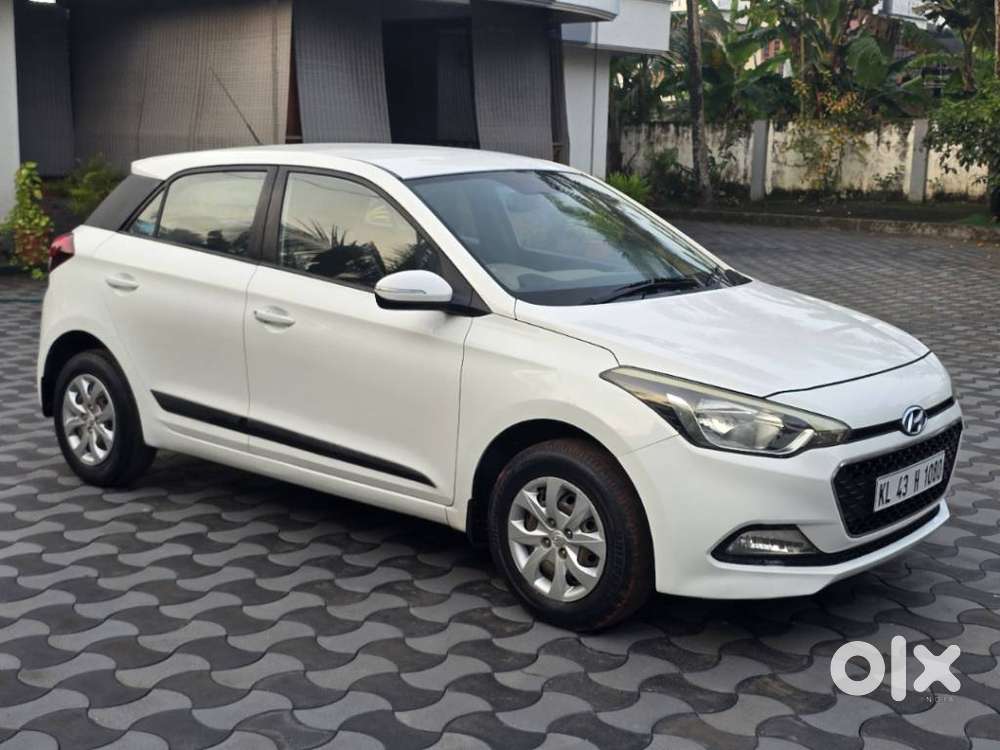 Hyundai I20 Sportz 1.2 Bs-iv, 2015, Petrol